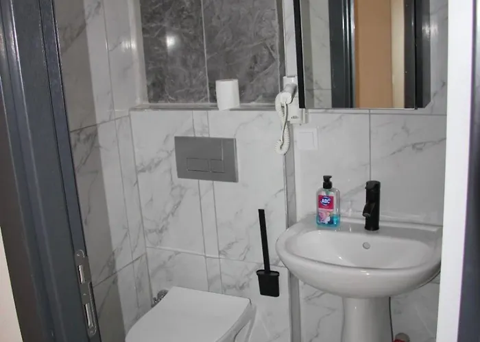 House - 18 أنطاليا